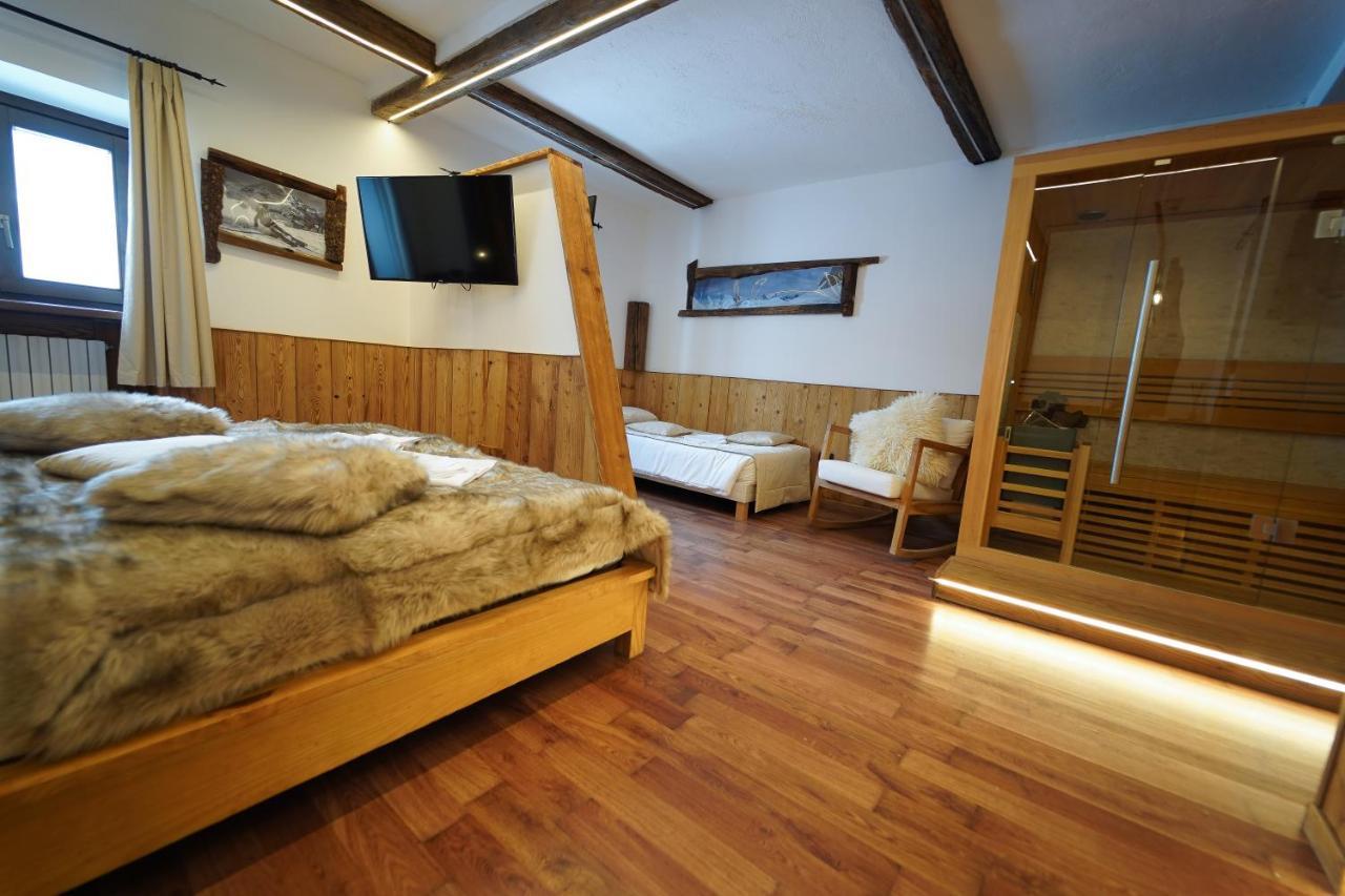 Hotel Lo Stambecco 브루일서비니아 외부 사진